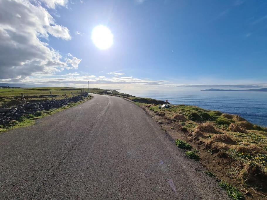 Bundoran Seaside Stays House - Wifi, Large Spacious Home Eksteriør bilde