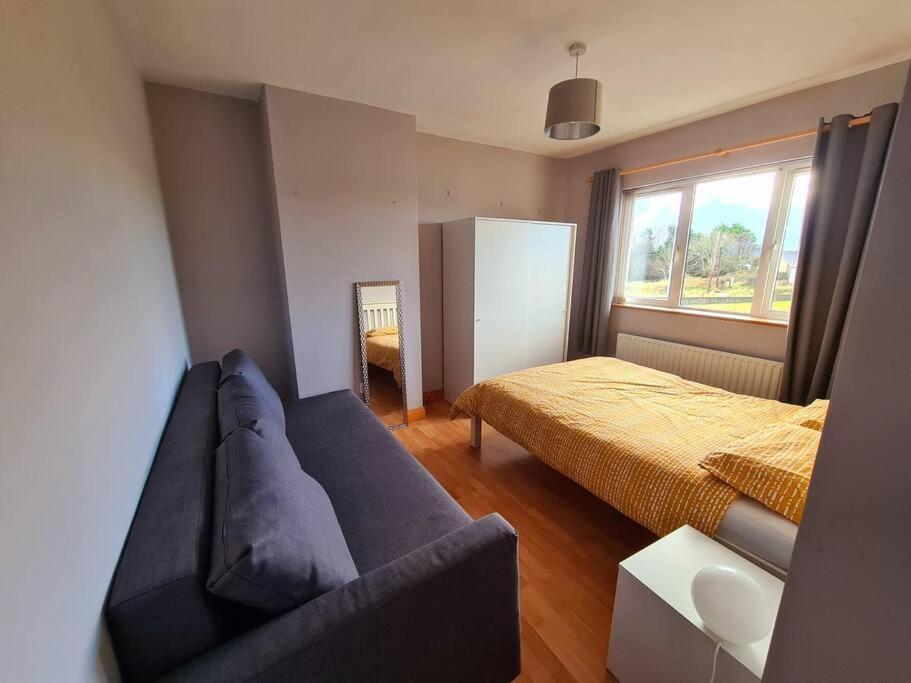 Bundoran Seaside Stays House - Wifi, Large Spacious Home Eksteriør bilde