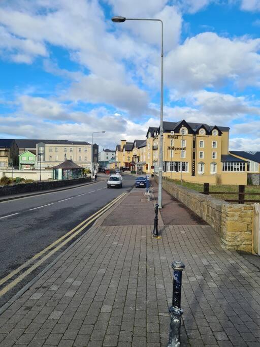 Bundoran Seaside Stays House - Wifi, Large Spacious Home Eksteriør bilde
