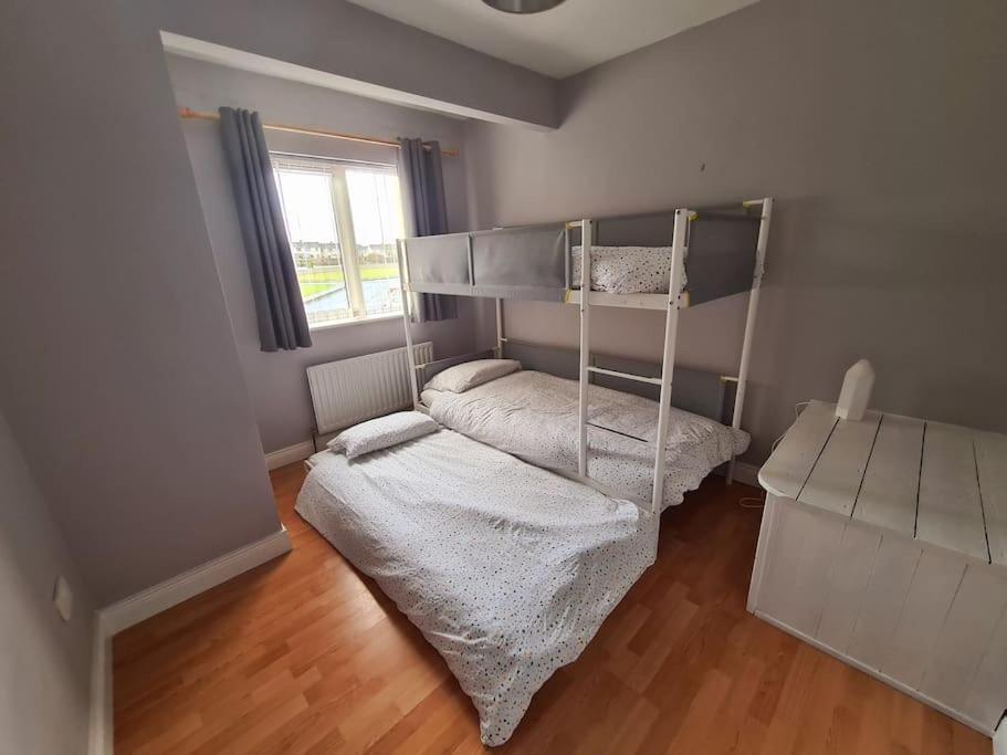Bundoran Seaside Stays House - Wifi, Large Spacious Home Eksteriør bilde